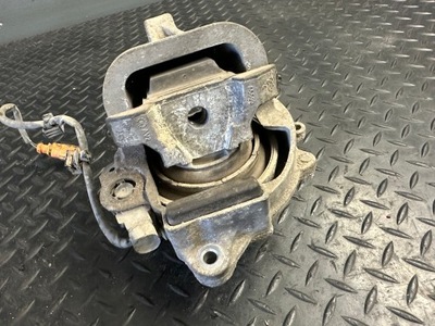 Подушка двигуна ліва audi a8 d4 4.2 tdi cds фото №1