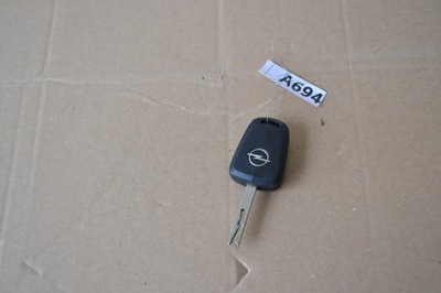 Ключ pilot opel zafira b lift 90.000 km. фото №1