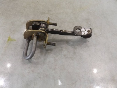 Alfa 147 3d обмежувач двері правий перед фото №1