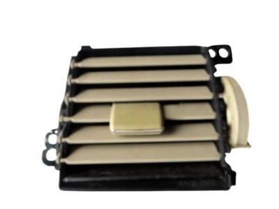 Решётка обдув передняя правая toyota auris i фото №1