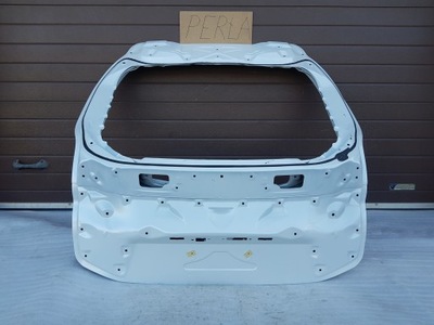 Toyota c-hr ii 2023- кришка багажника багажника білий перламутр фото №1