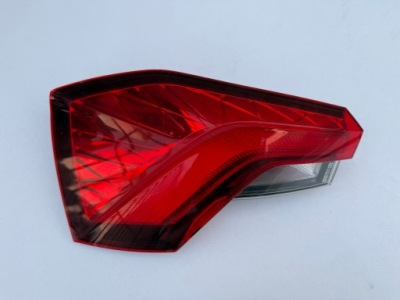 Лампа задний  левая 658945095 skoda kamiq фото №1