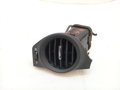 Решітка обдув права lexus is ii фото №1