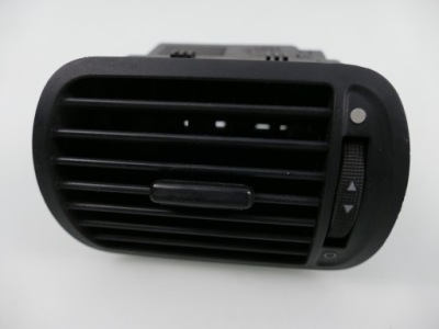 Audi a3 8l решітка обдув ліва 8l0820901 фото №1