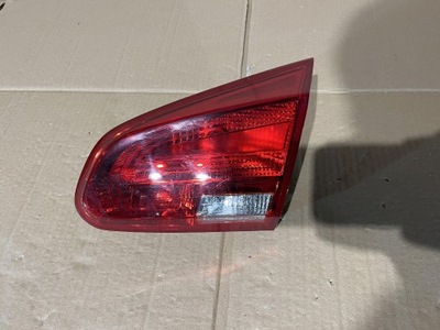 Kia ceed ii hb лампа правий задня w кришка 92404-a20 фото №1