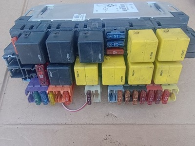 Коробка предохранителей a0295450432 mercedes w220 фото №1