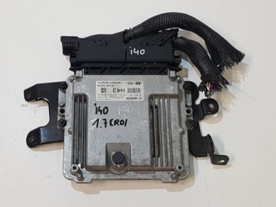 Hyundai i40 блок керування бортовий комп'ютер двигуна 17r. фото №1