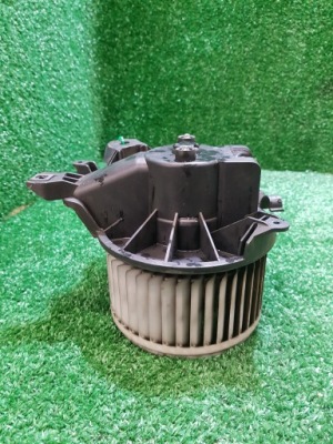 Вентилятор обдув fiat grande punto 1.2 8v 164230100 фото №1