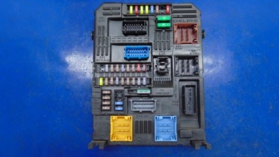 Модуль коробка bsi предохранителей opel vivaro c jumpy expert iii proace фото №1