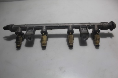 Молдинг впрыскная hyundai coupe iii 2.0 16v фото №1