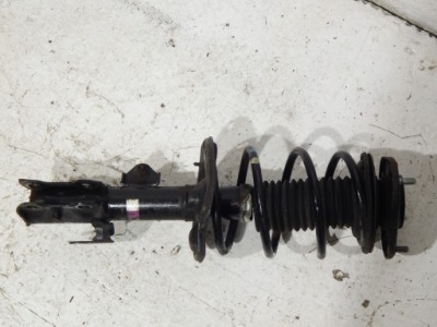 Амортизатор левый toyota auris 12-19 фото №1