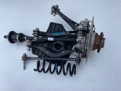 Bmw g22 g23 поворотний кулак ступиця права правий задній важіль привідний вал фото №1