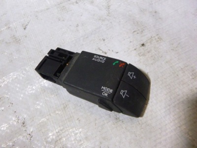 Renault clio iv переключатель радио 255522448r фото №1