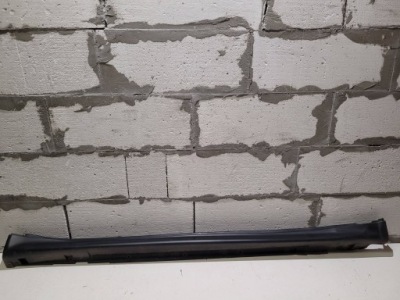 Молдинг поріг права nissan juke i f15 фото №1