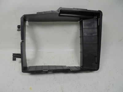 Впуск ловушка канал воздуха 215588067r renault captur i lift 18r фото №1