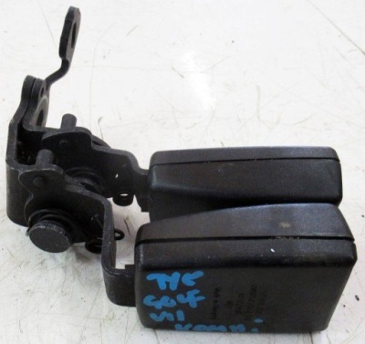 Vw golf vii 7 12-20 клипса поперечина ремней задние задняя kombi 8v0857739a фото №1