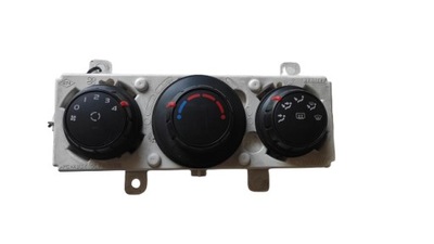 Панель обдув кондиционера renault оригинальный номер 275700007r фото №1