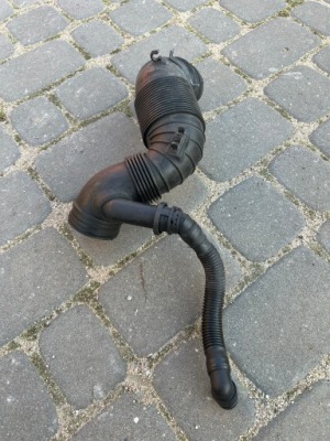 Wąż труба повітрозабірник турбіни 3c0129654m touran golf 1.9 tdi фото №1