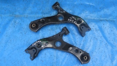 Важіль перед лівий lub правий lexus ux 250h фото №1