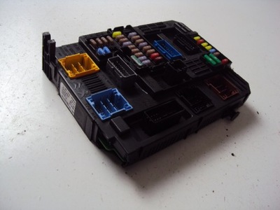 Модуль коробка bsi peugeot 2008 ii 1.2 thp 19- фото №1