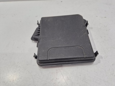 Защита крышка коробка баллончик предохранителей renault megane iii 3 scenic фото №1