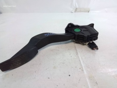 Opel karl педаль потенциометр газа 42361587 фото №1