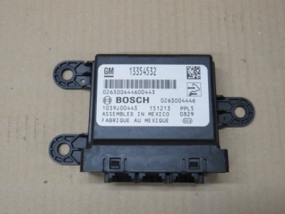 Opel insignia a lift модуль блок керування паркування 13354532 фото №1