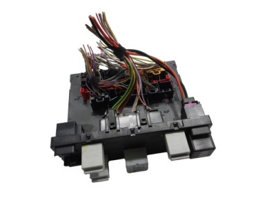 Модуль комфорту блок управління бортовою мережею audi tt ii 8j 8p0907279n 2006-2014 фото №1