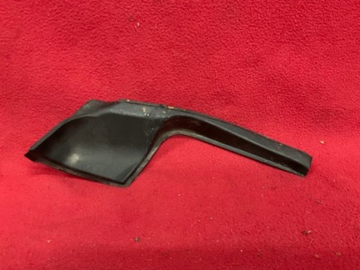 Toyota 53866-08030 уплотнитель, fr fender to c фото №1