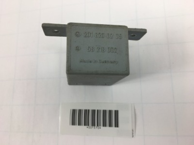 Блок керування модуль фаркоп  mercedes w124 2018200205 58218002 фото №1