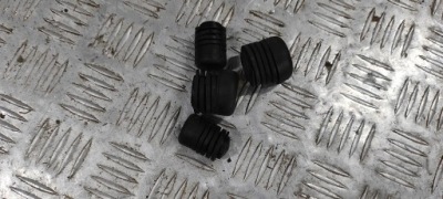 Hyundai genesis sedan 2016 резинка крышка капот фото №1