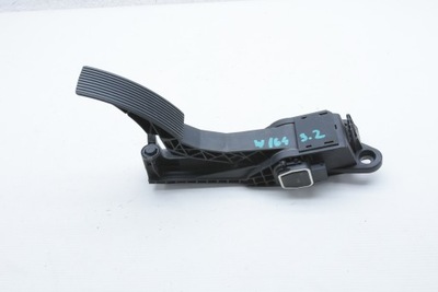 Mercedes w164 педаль потенціометр газу фото №1