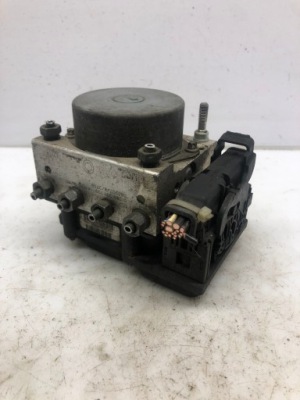 Блок керування насос abs 47660 9u100 0265800518 фото №1