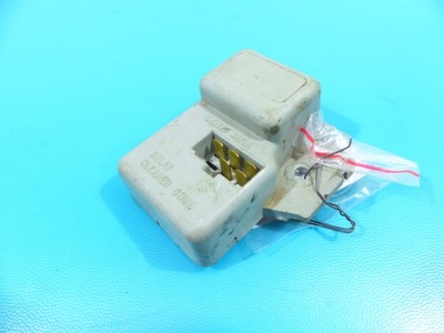 Реле распылителя фары pajero i фото №1