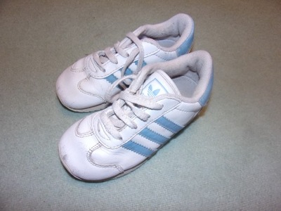 Adidas buty wkł 13,5 roz 22