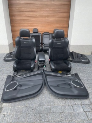 Сидіння заднє сидіння jeep grand cherokee wk2 srt фото №1