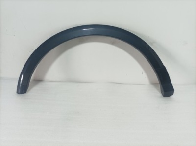 Молдинг крыла правый задняя audi q2 81a853818a фото №1