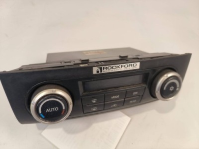 Mitsubishi pajero 2008 панель кондиционера фото №1