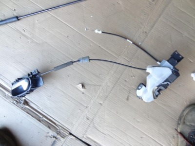 Замок ручка двері ліва перед peugeot 508 1 psa851920 ita фото №1