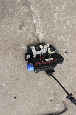 Замок правый задняя octavia ii фото №1