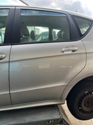 Mercedes a w169 рестайлінг  2008 avangarde 761 eu 5d двері задній ліва фото №1