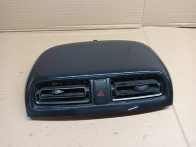 Mitsubishi space star ii решётка обдув 8002b217xa фото №1