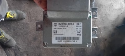 Vw passat b6 модуль тормоза ручного 3c0907801b фото №1
