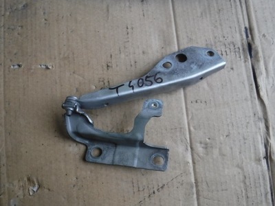 Петля капот правый volvo s40 v50 30753598 фото №1