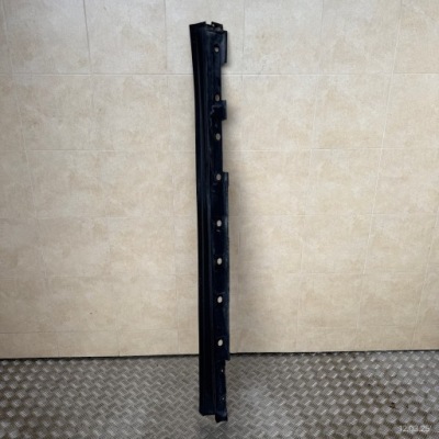 Молдинг порог левая порог toyota rav4 v 75860-42030 фото №1