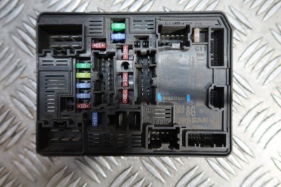 Модуль bsi clio v captur ii 284b61704r фото №1