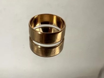 WYRÓB JUBILERSKI UŻYWANY OBRĄCZKA 333/3,77G