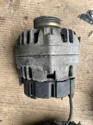 Renault генератор 8200064344 фото №1