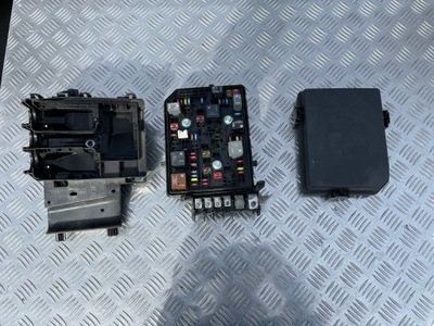 Opel astra k коробка предохранителей основание фото №1