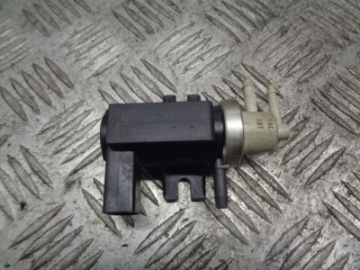 Клапан вакуумa vw golf iv 1j0906627a фото №1